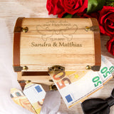 Schatztruhe zur Hochzeit mit Gravur
