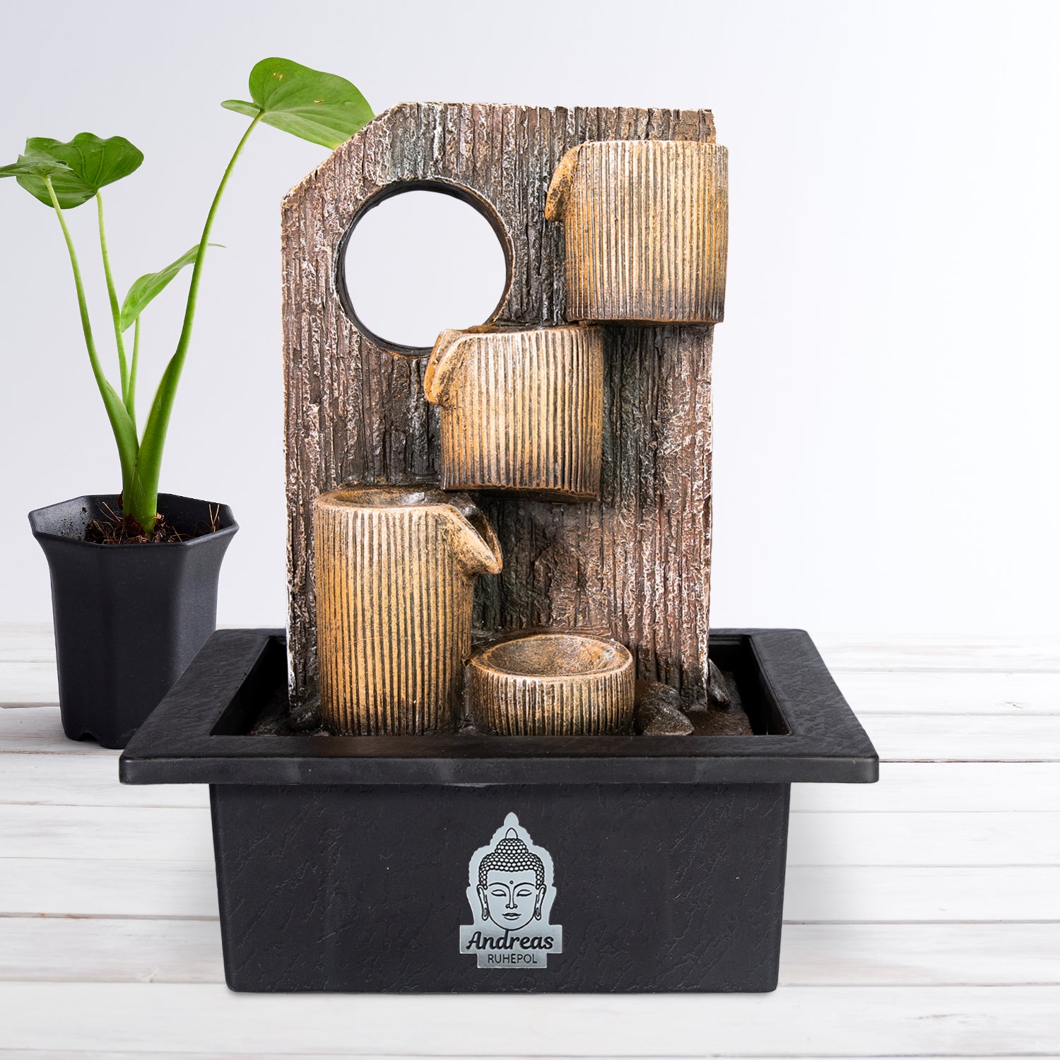 Dekorativer Zimmerbrunnen mit Personalisierung